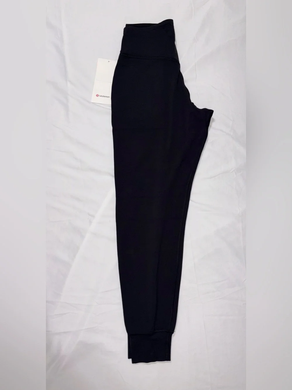 NWT*LULULEMON*SIZE 6* ALIGN HIGH RISE JOGGER*AUTHENTIC*BLACK*$118 RETAIL*25” LNG